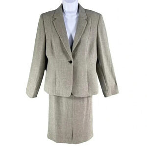 Calvin Klein NWT Womens 8 Suit Jacket & Belted Pencil Skirt Lined Career Wear